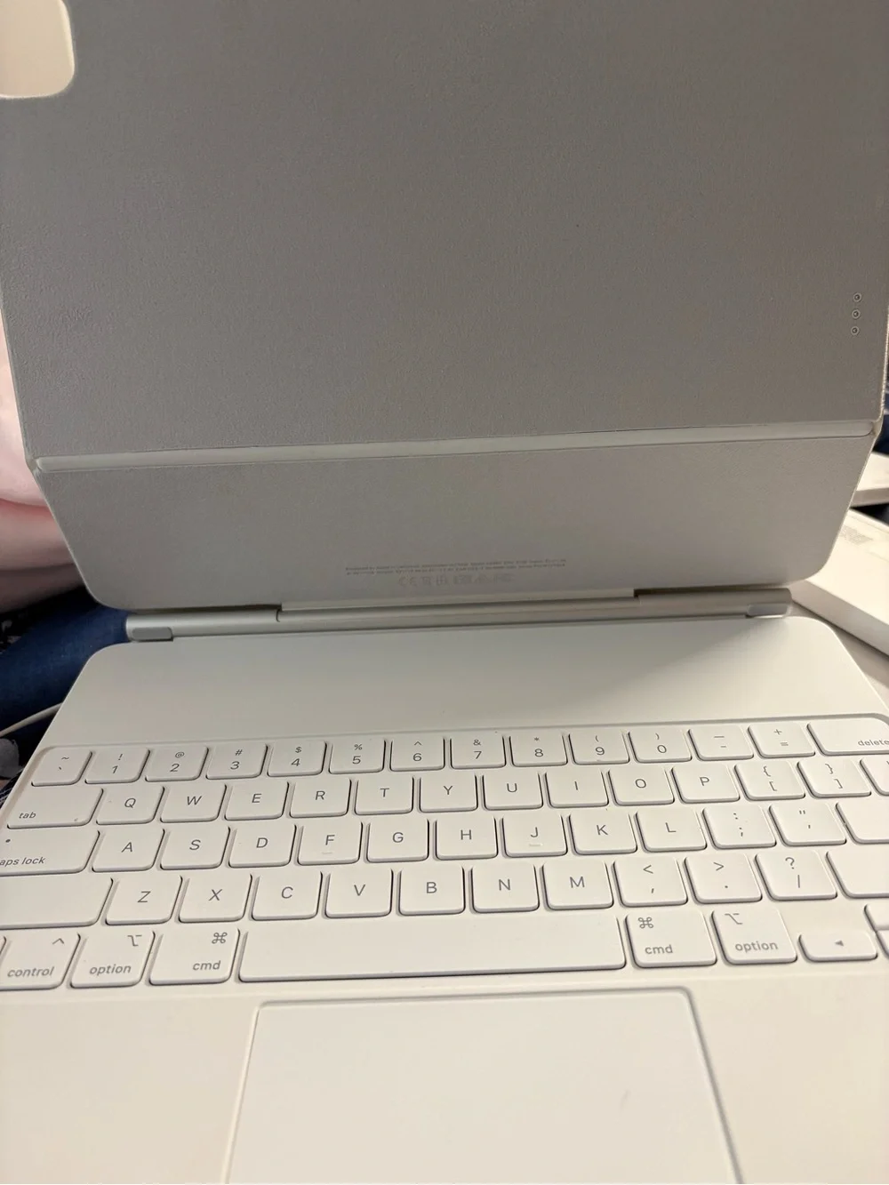 Apple white magic Keyboard Case with Trackpad model A2480